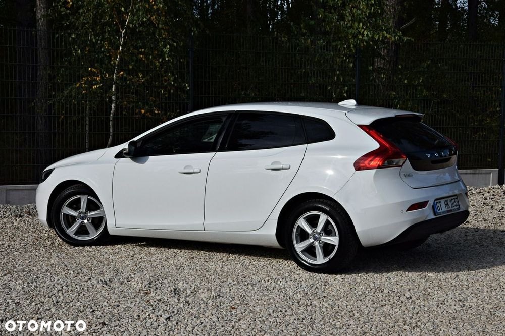 Volvo V40 - 20