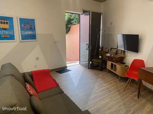 2 Moradias Duplex T1 Geminadas em Lisboa, na Mouraria, com Licença AL - Grande imagem: 4/15
