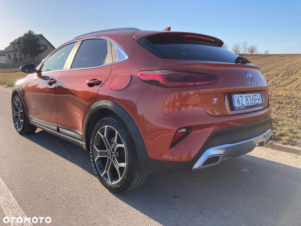 Kia XCeed 1.5 T-GDI Business Line DCT - 15