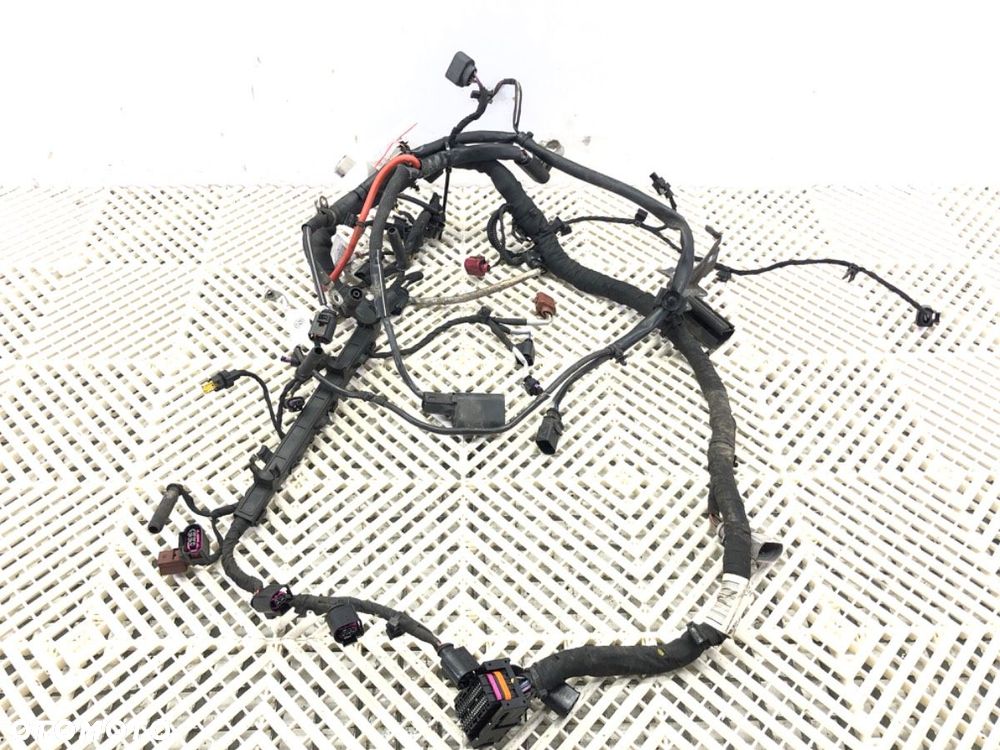 WIĄZKA SILNIKA  VW GOLF VII (5G1, BQ1, BE1, BE2) 2012 - 2022 1.6 TDI 85 kW [115 KM] olej napędowy - 1