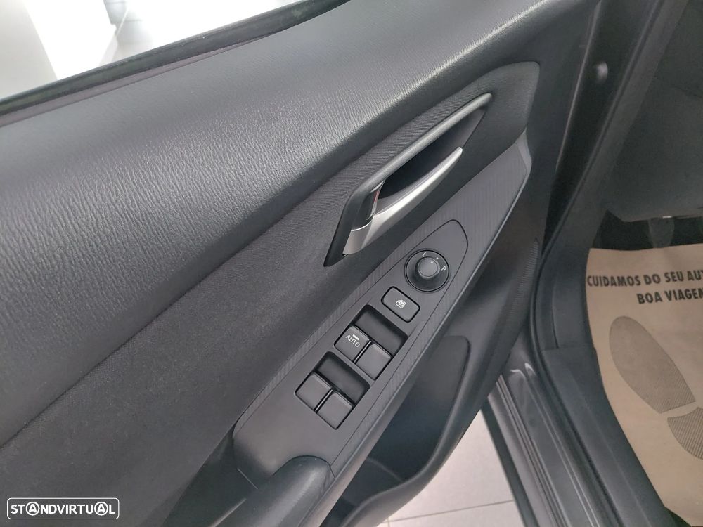 Mazda 2 1.5 Sky-G Evolve Navi - 11