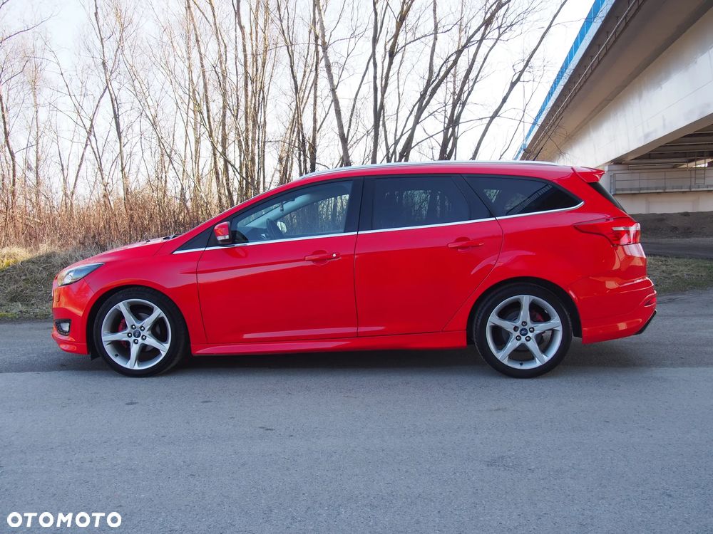 Ford Focus 1.0 EcoBoost ST-Line Red ASS - 6