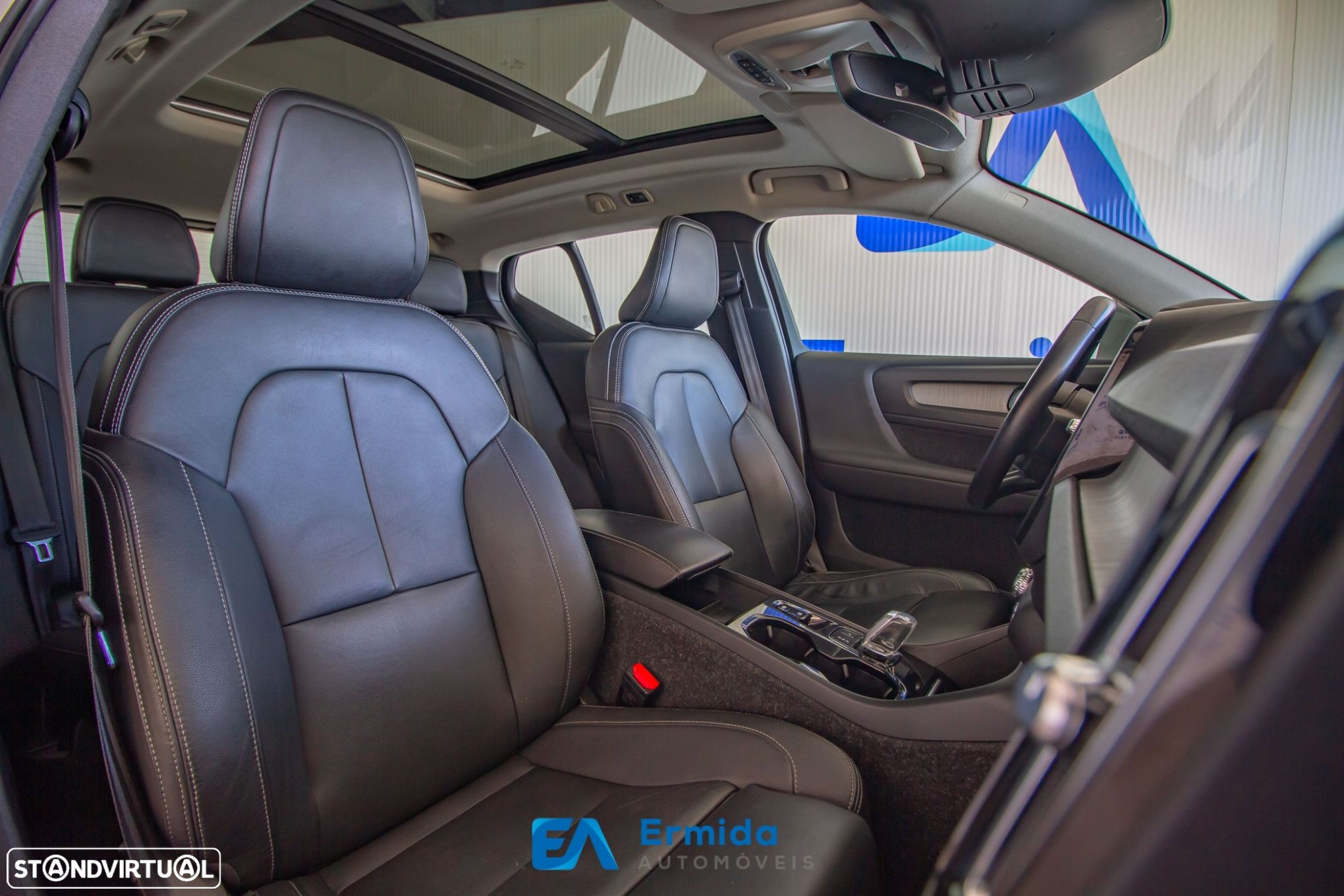 Volvo XC 40 - 24