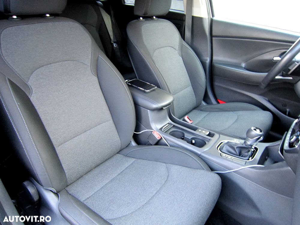 Hyundai i30 1.6 CRDI DCT Select - 21