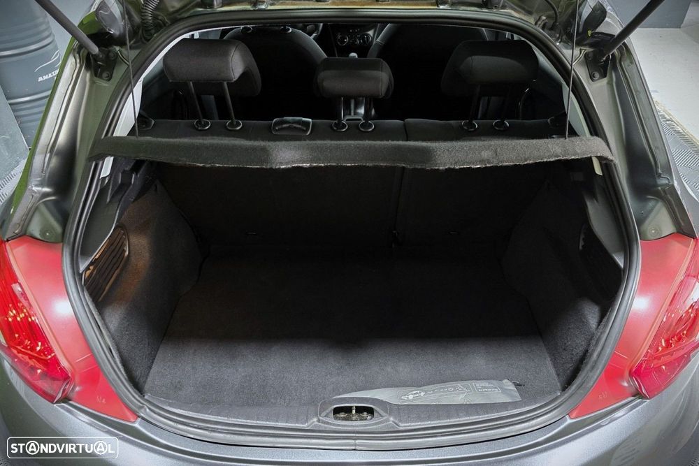 Peugeot 208 1.2 PureTech Active - 28