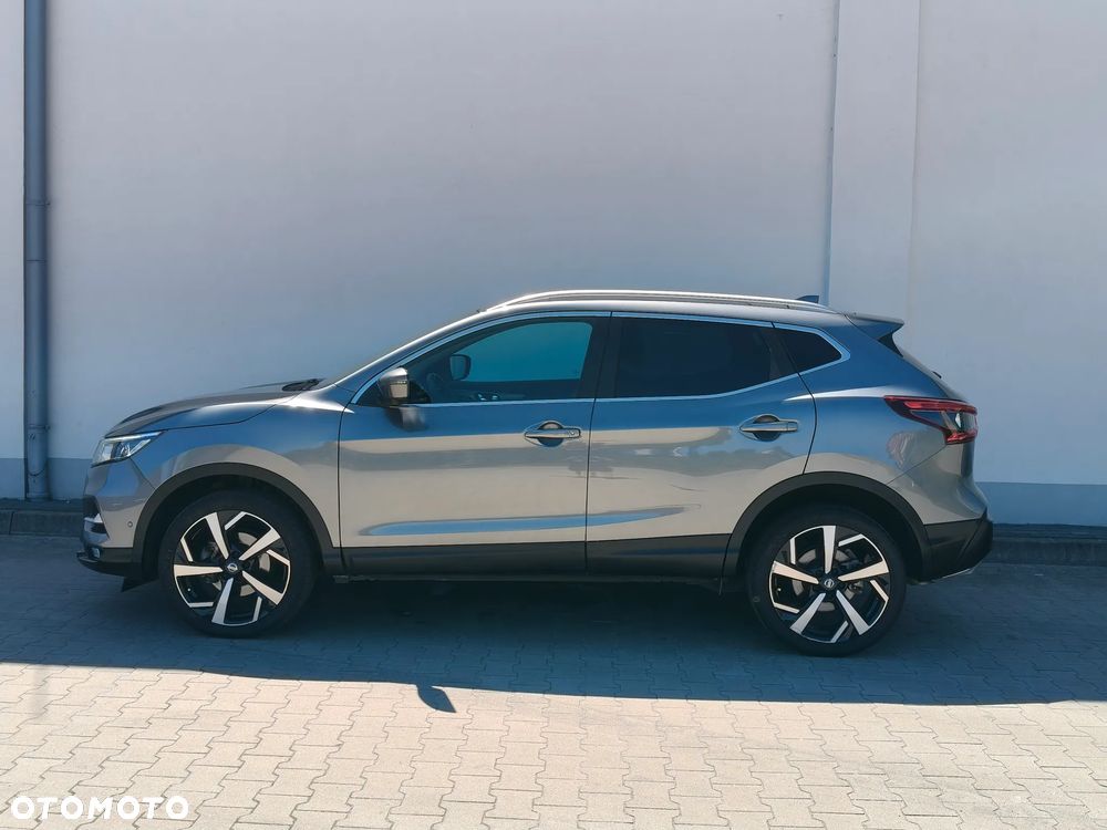 Nissan Qashqai 1.6 DIG-T Tekna+ - 4