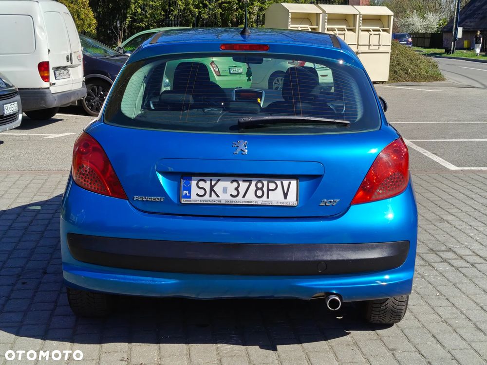 Peugeot 207 - 21