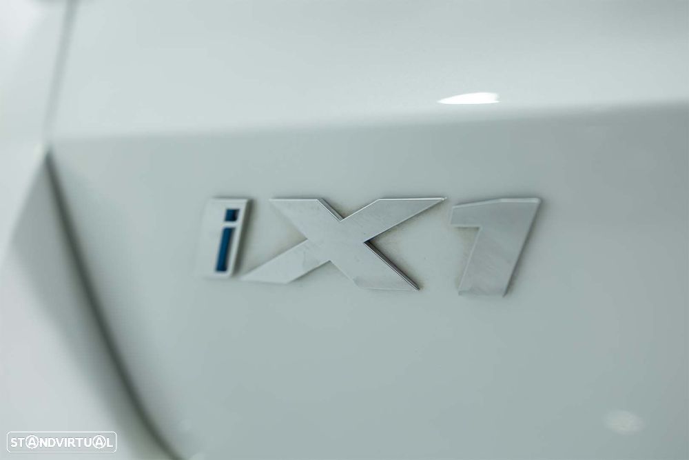 BMW iX1 xDrive30 Pack Desportivo M - 43