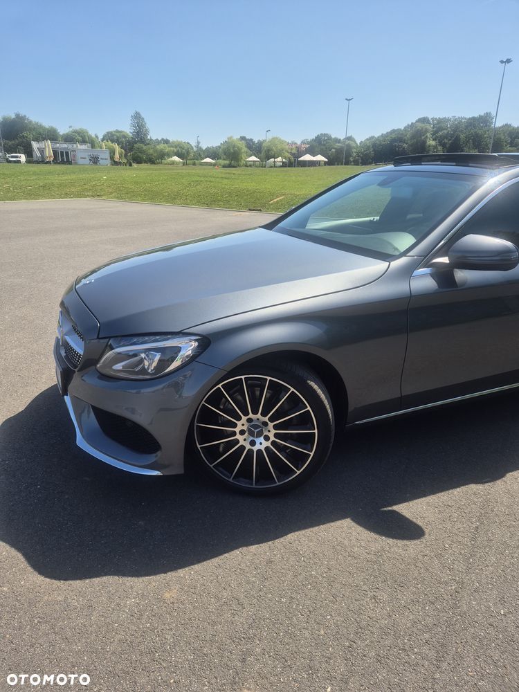 Mercedes-Benz Klasa C 300 7G-TRONIC - 4