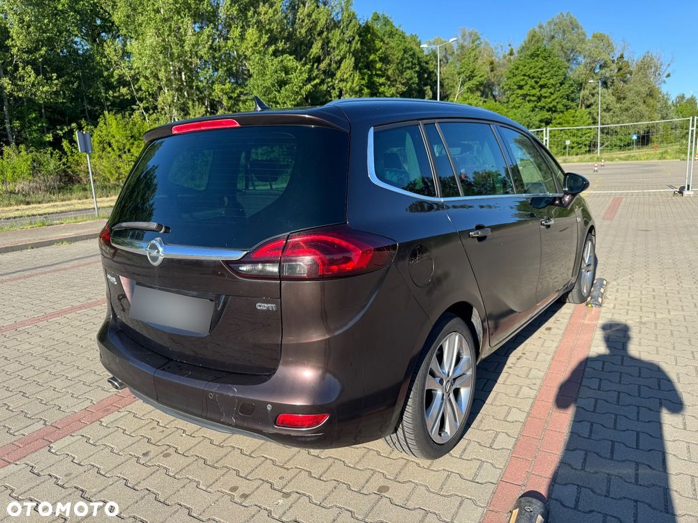 Opel Zafira 2.0 CDTI Cosmo - 4