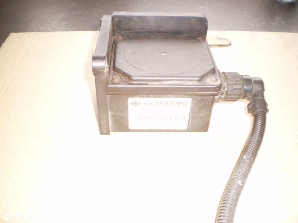 komputer ESP sensor RENAULT premium/magnum  DXI    nr 0486020001 - 3