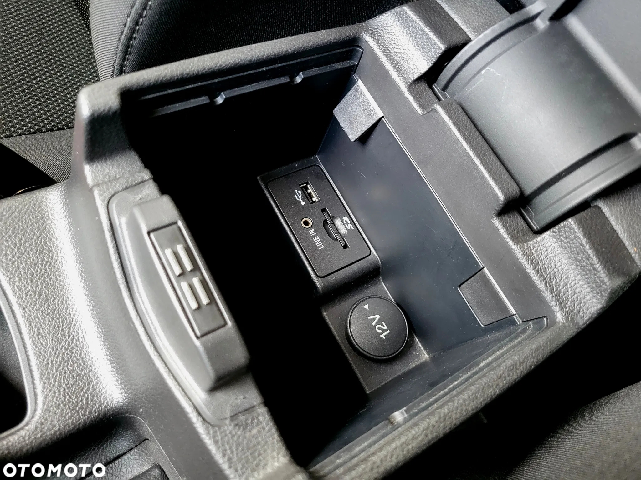 Ford Focus - 36