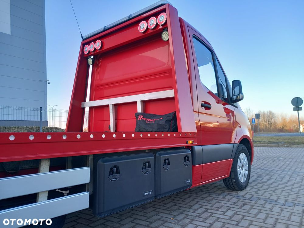 Mercedes-Benz Sprinter - 7