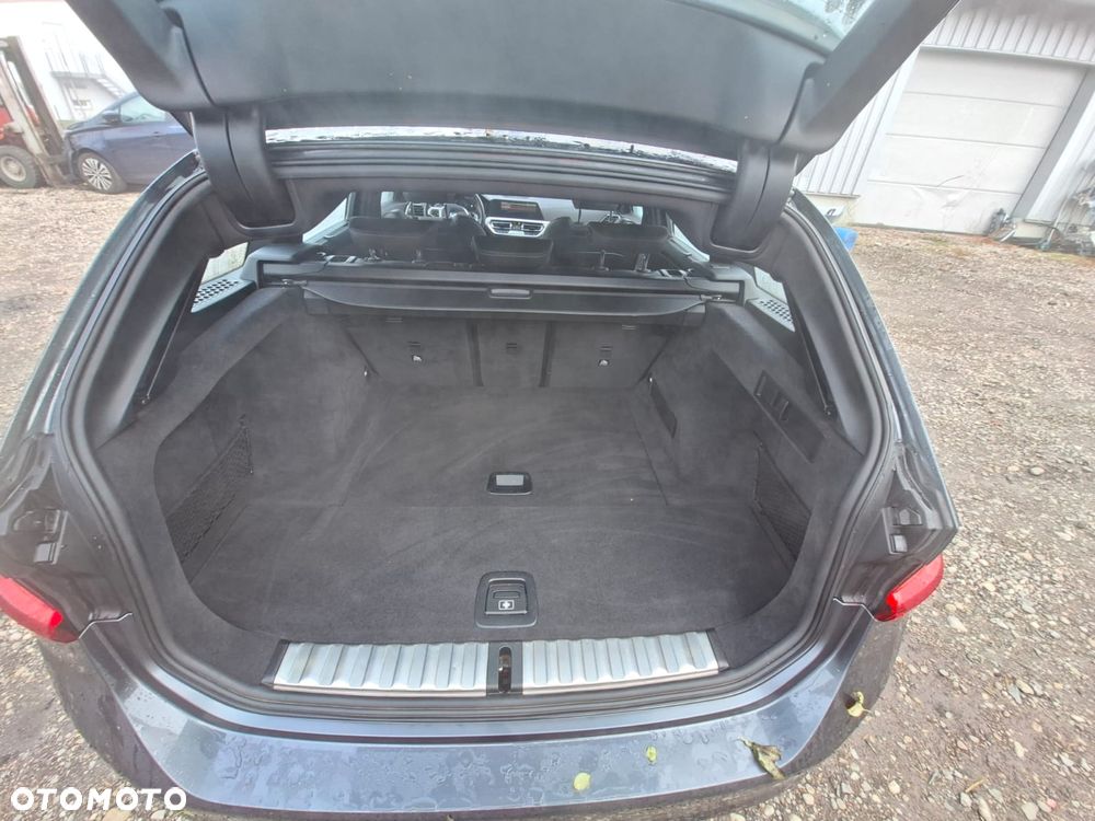 BMW Seria 3 - 8