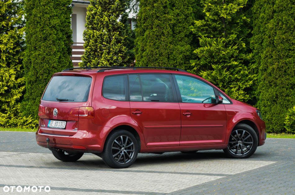 Volkswagen Touran 1.6 TDI DPF BlueMotion Technology DSG Comfortline - 21