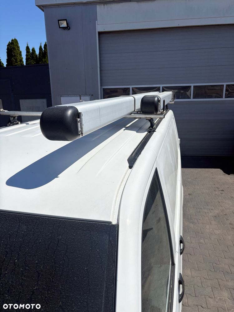 Volkswagen Transporter T5 - 9