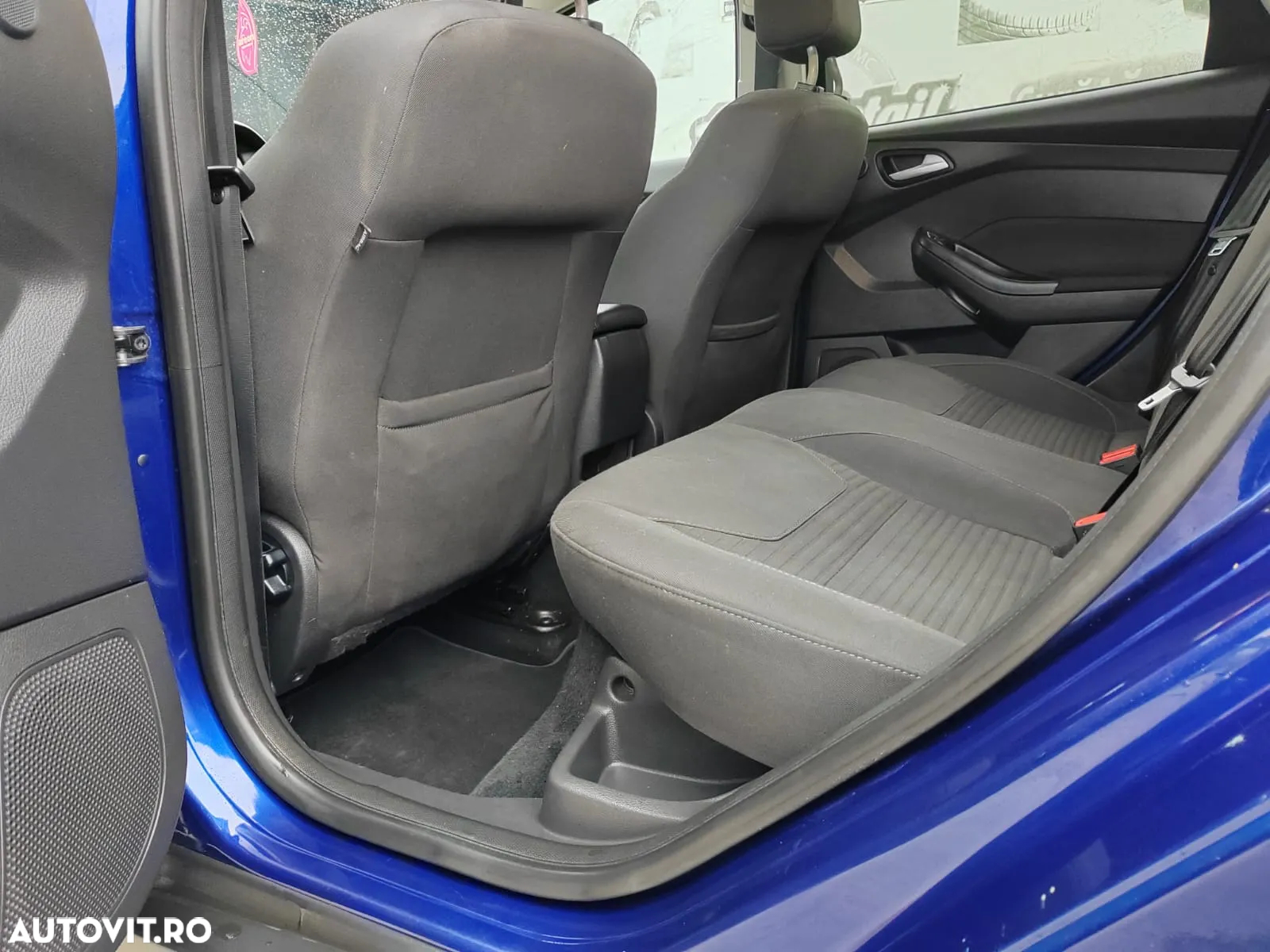 Ford Focus 1.6 TDCI DPF Titanium - 10