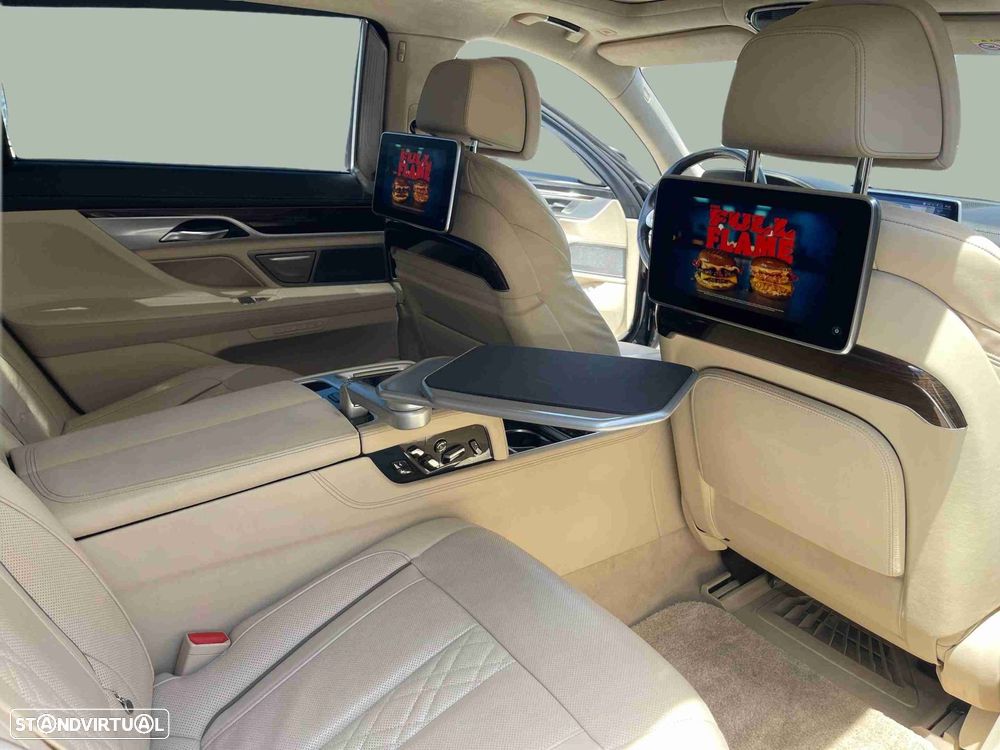 BMW 760 M760 Li xDrive - 20