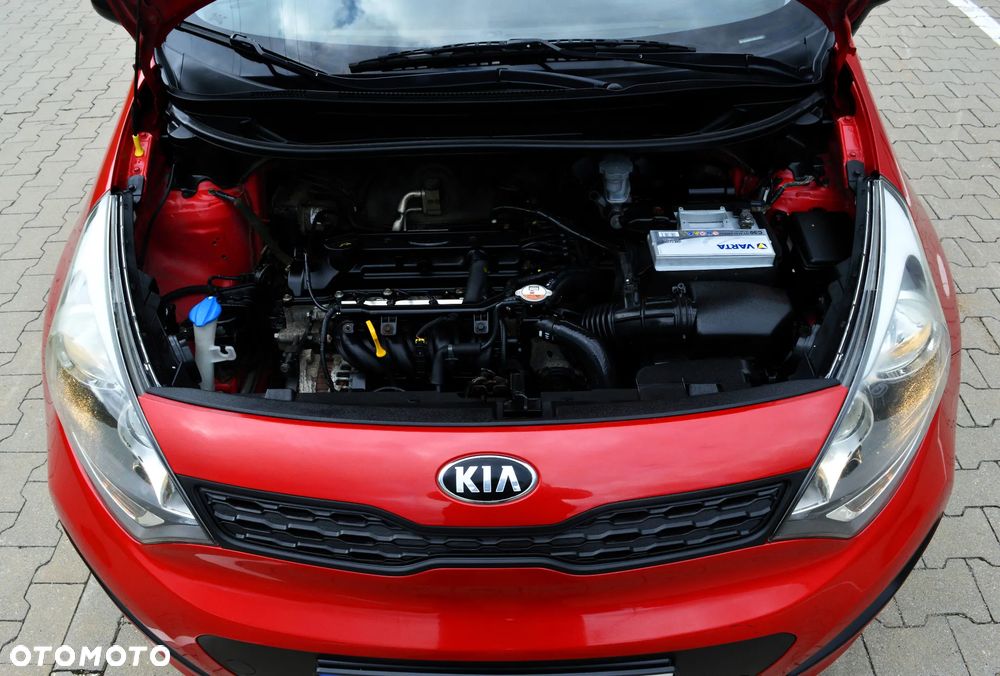 Kia Rio 1.2 L - 36