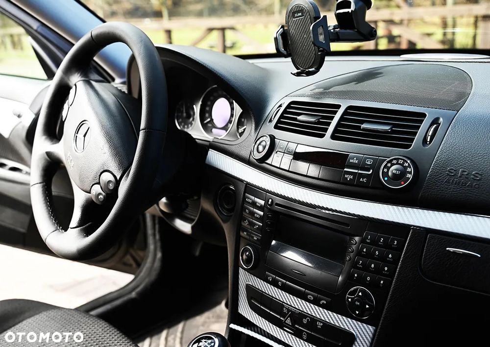 Mercedes-Benz Klasa E 220 CDI Elegance DPF - 9