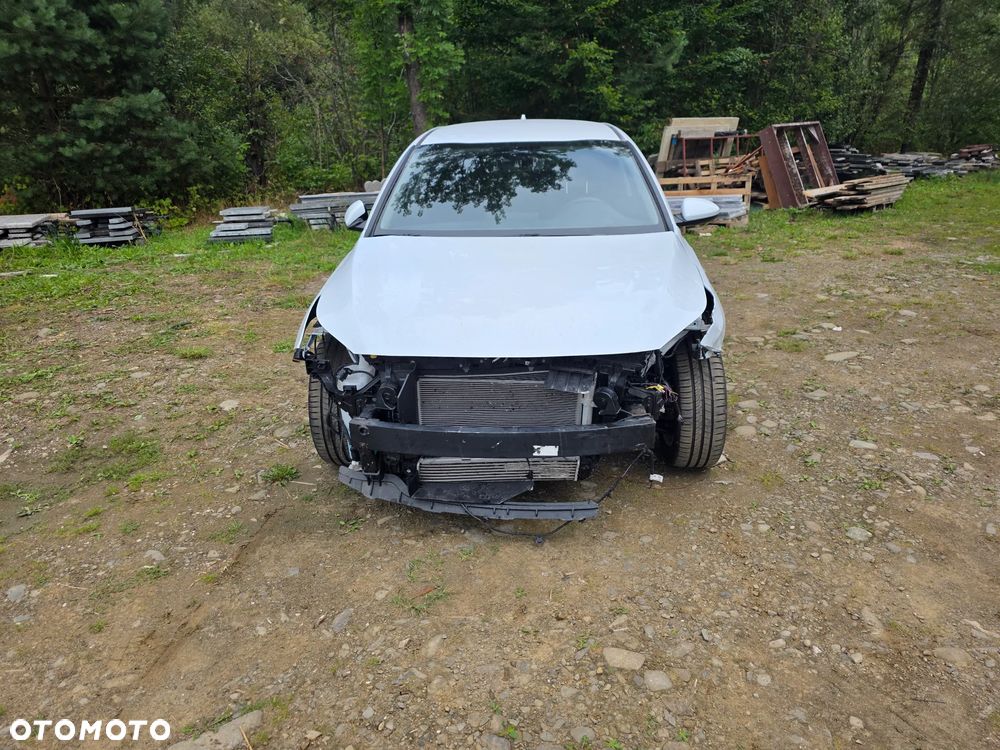 Kia Ceed 1.5 T-GDI M DCT - 4