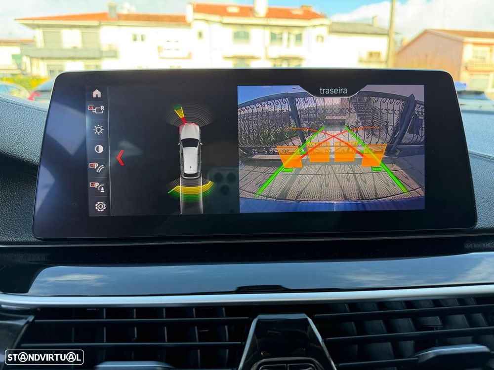 BMW 520 d Line Luxury Auto - 29