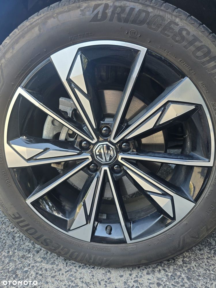 MG HS 1.5 T-GDI Excite DCT - 14