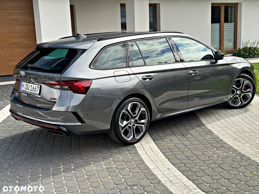 Skoda Octavia 2.0 TDI RS DSG - 8