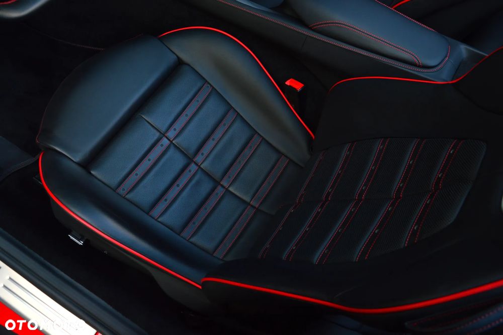 Ferrari Portofino M - 22