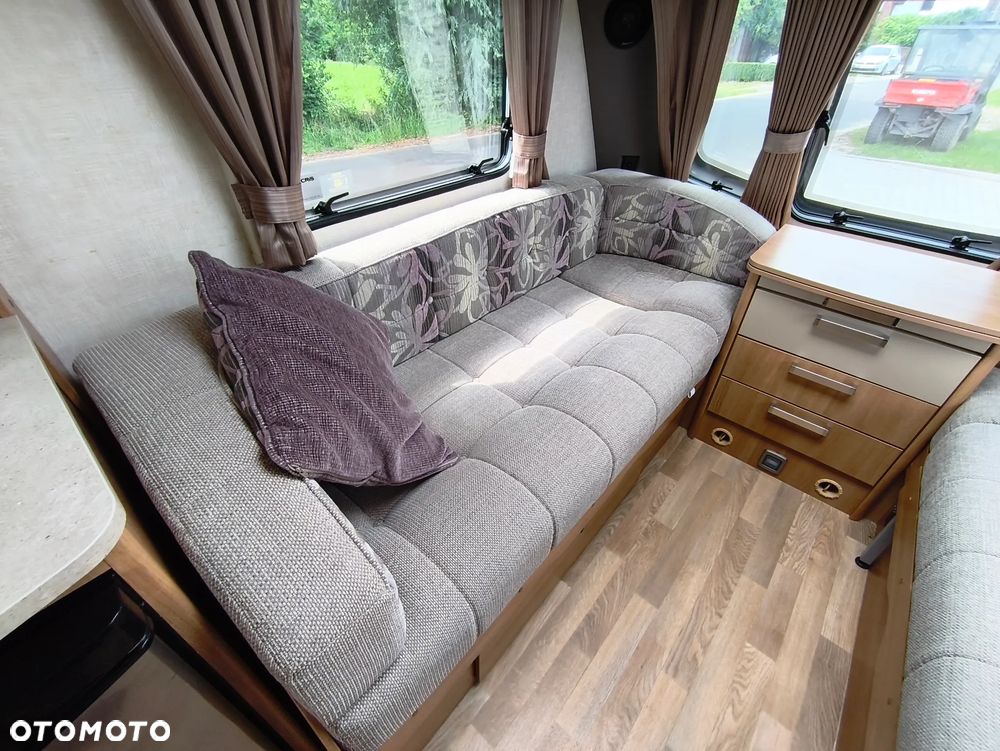 Coachman 520 / 4 VIP - 25