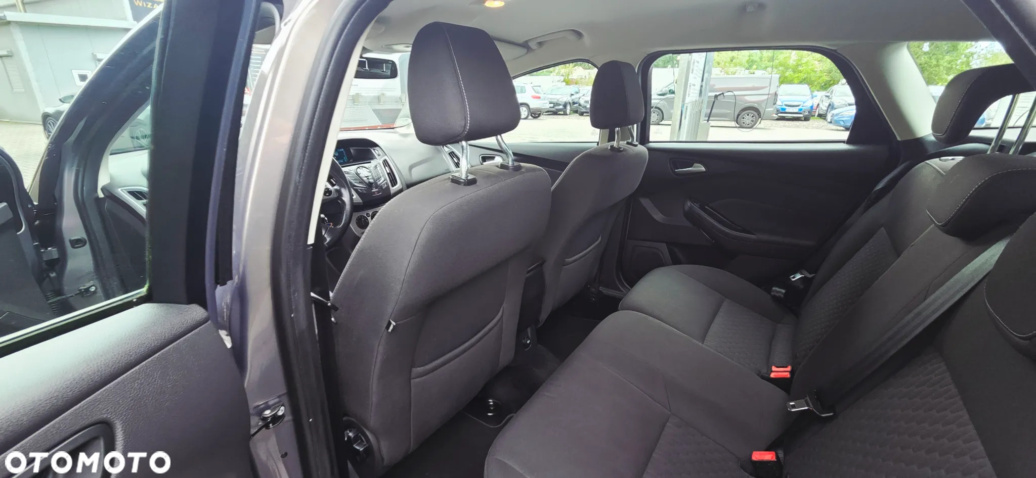 Ford Focus - 28