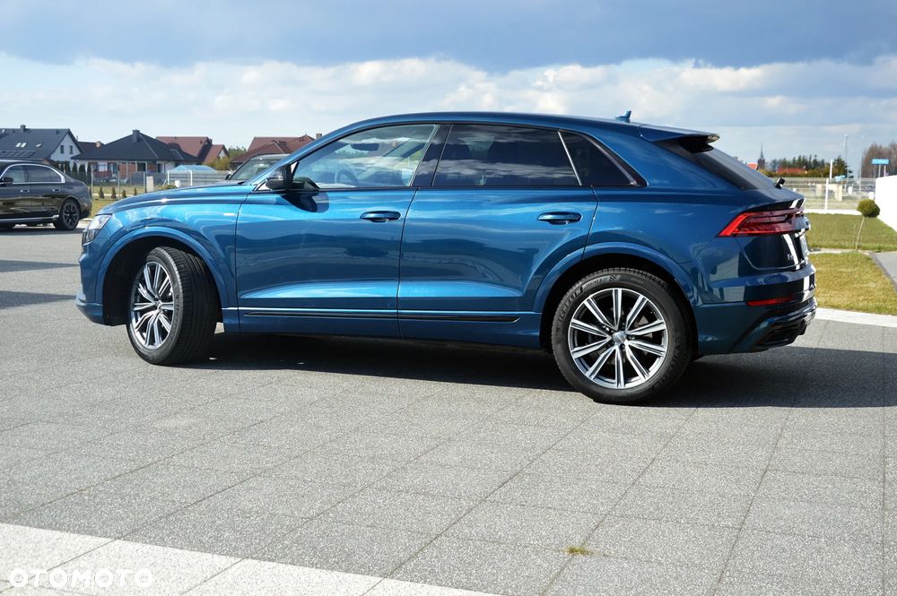 Audi Q8 - 7