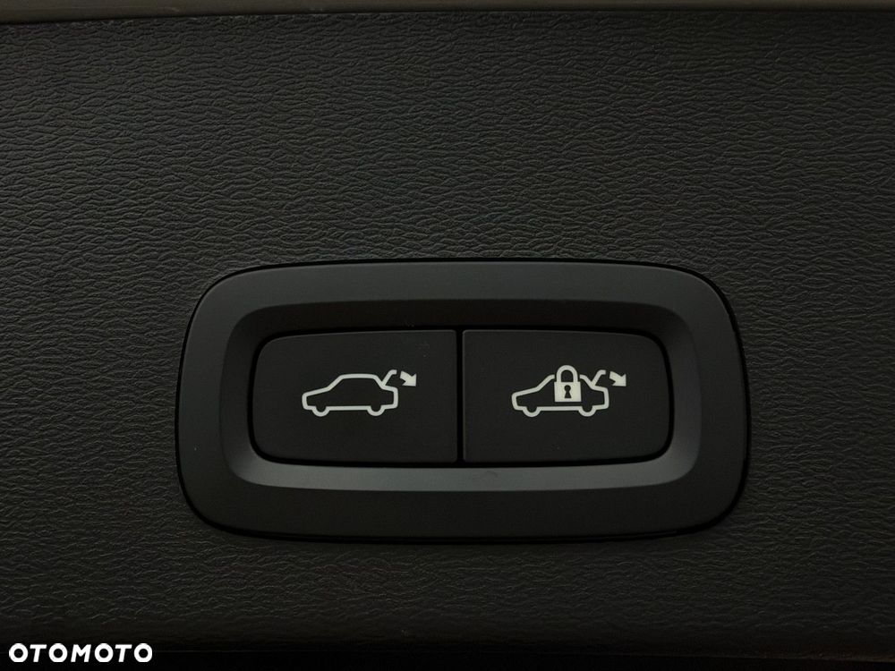 Volvo XC 40 - 17