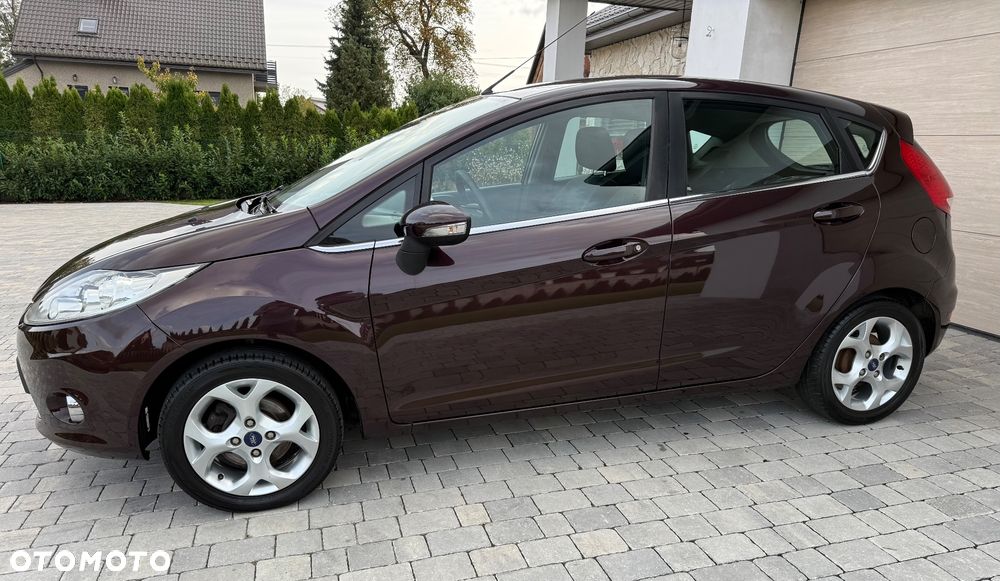 Ford Fiesta - 21