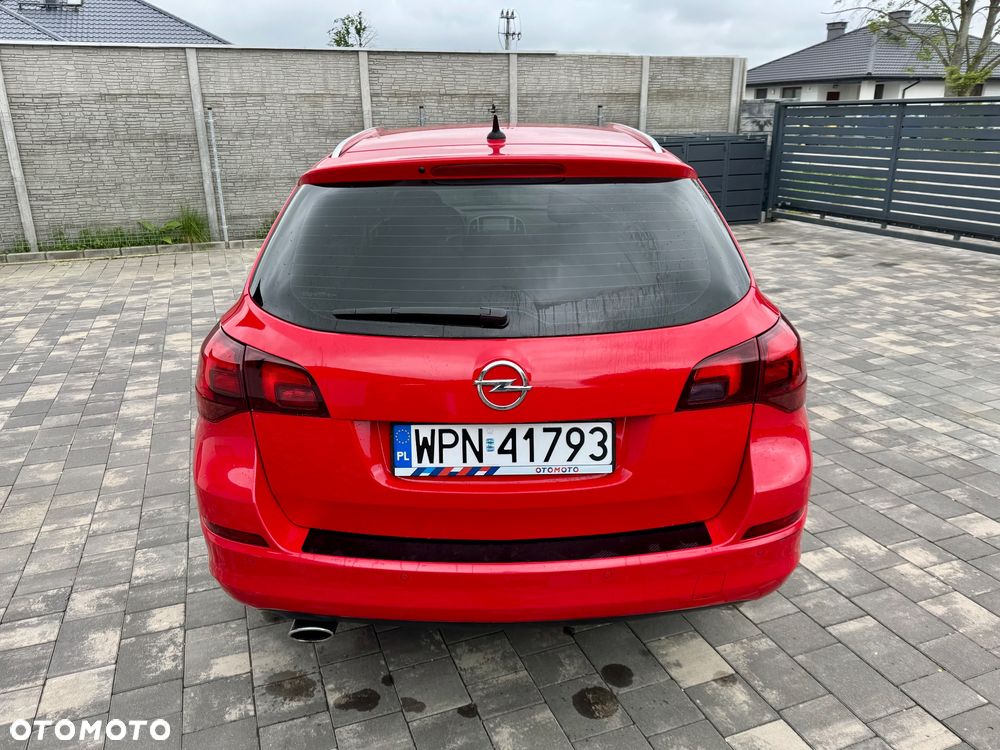 Opel Astra 1.6 Turbo Edition - 18