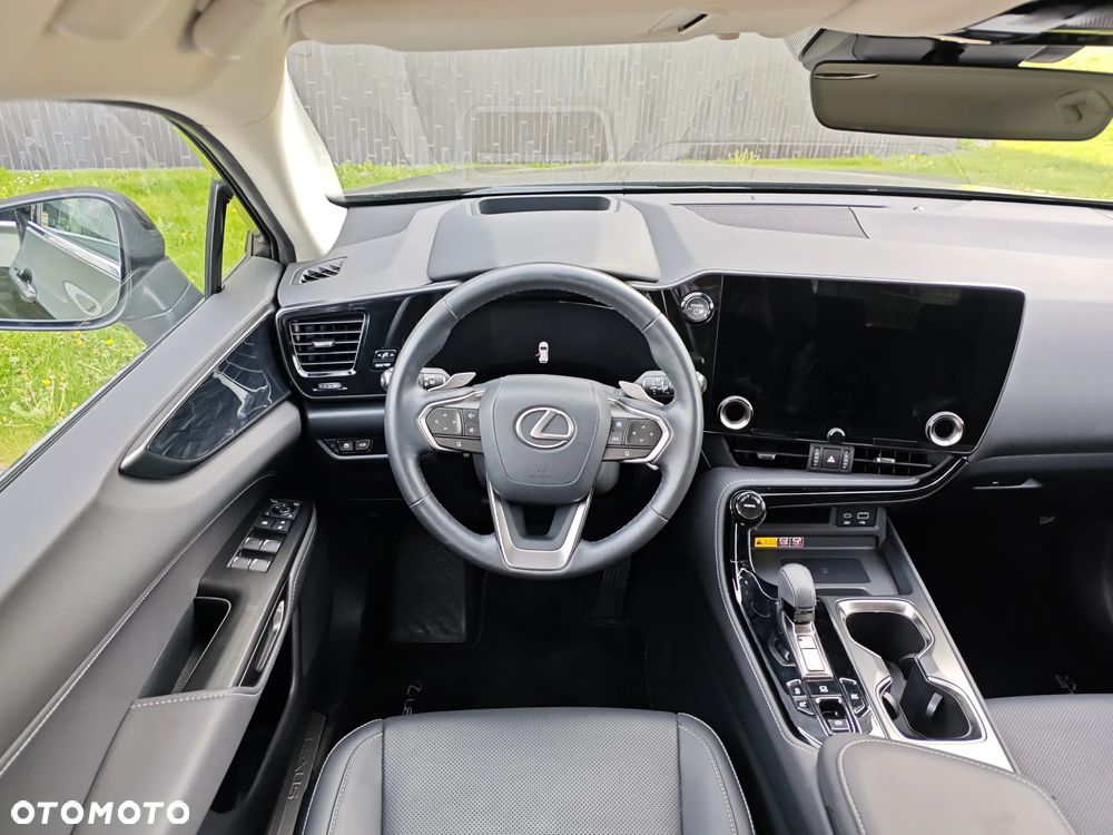 Lexus NX 350h Prestige AWD - 14