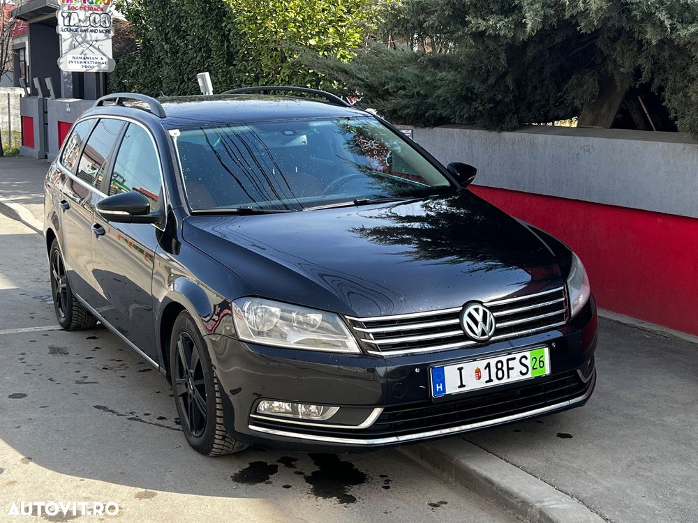 Volkswagen Passat - 36