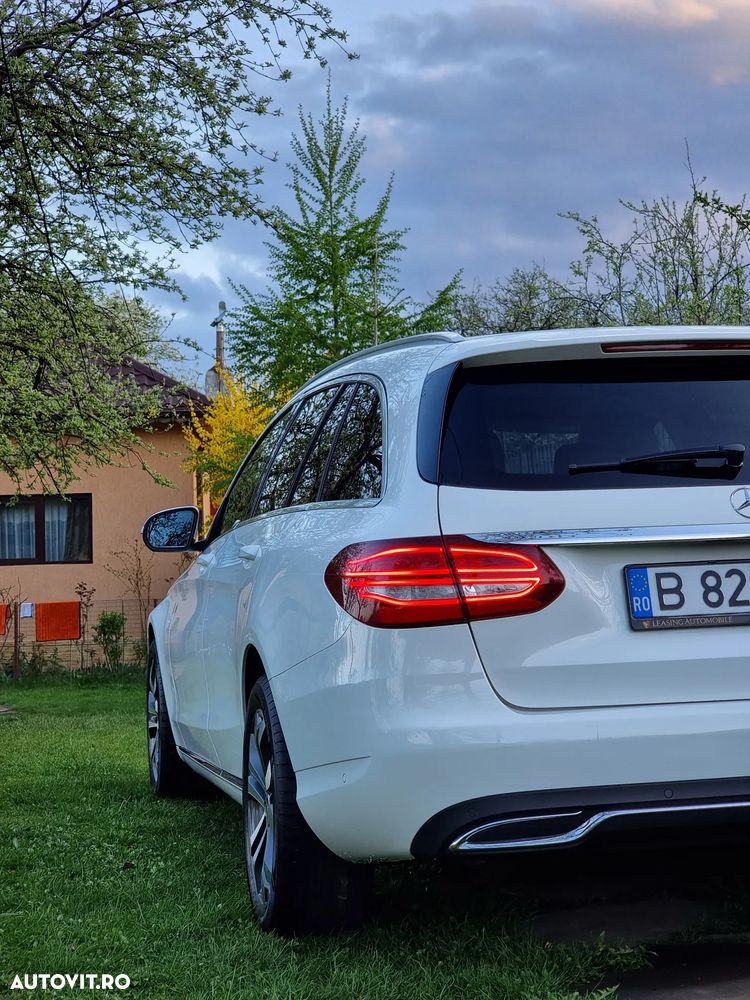 Mercedes-Benz C 220 d 4M T-Modell Aut - 33