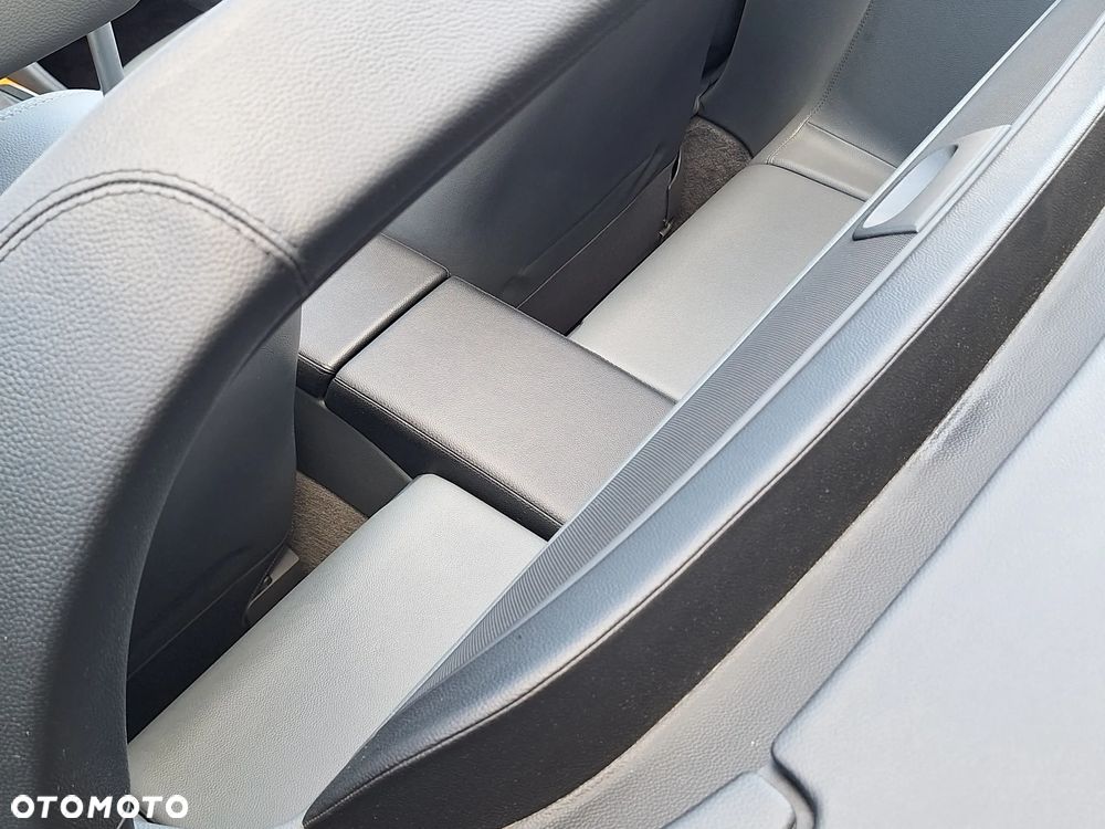 Mercedes-Benz SL 500 7G-TRONIC - 35