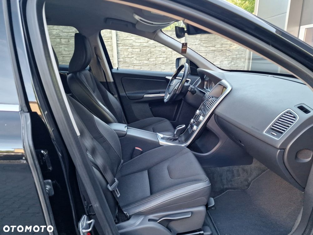 Volvo XC 60 D4 Drive-E Summum - 28