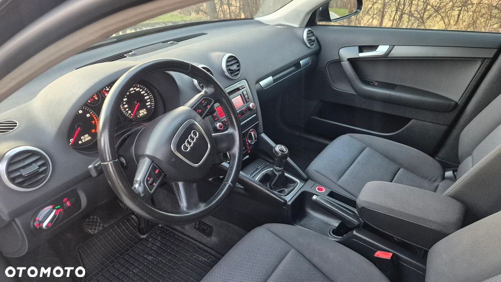 Audi A3 Sportback 1.6 Ambition - 5