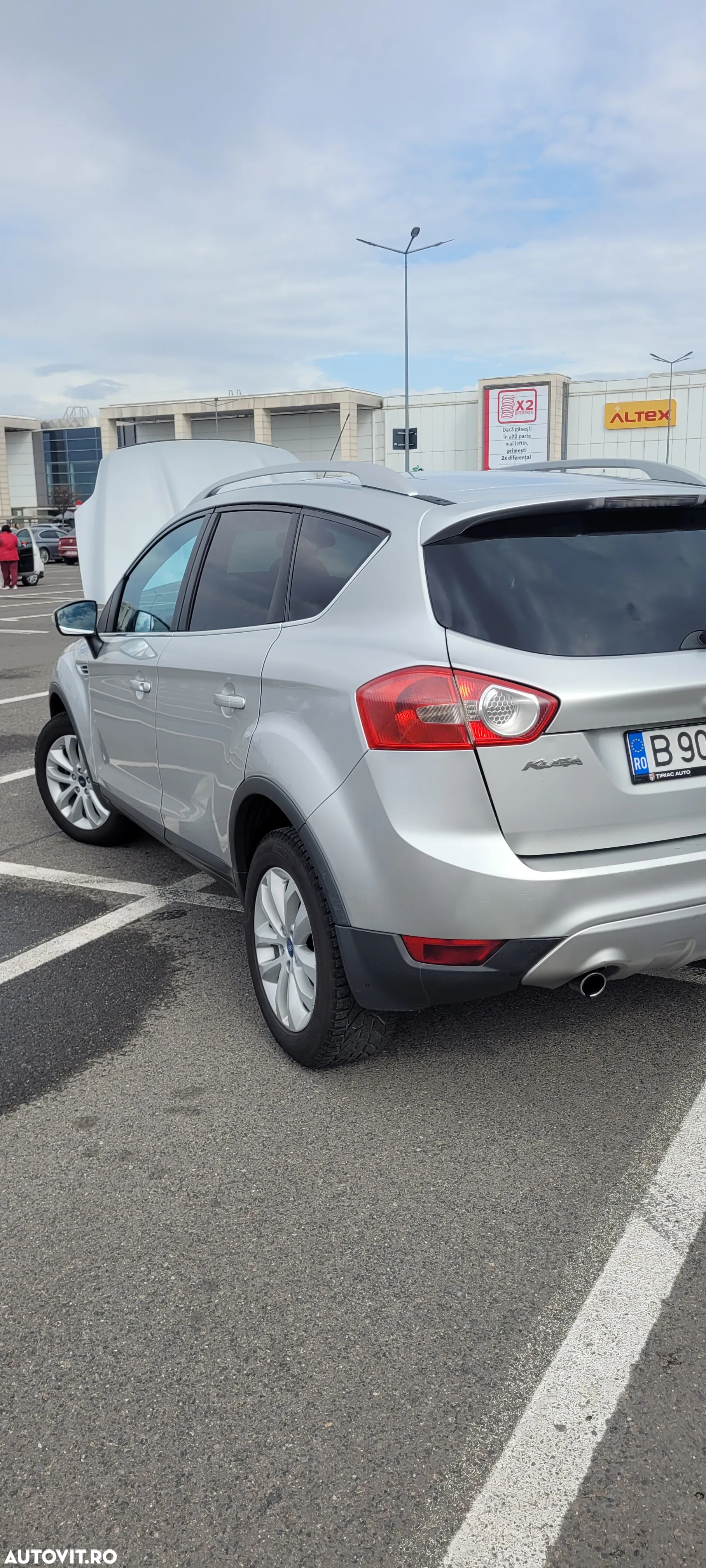 Ford Kuga 2.0L TDCi DPF Titanium - 9