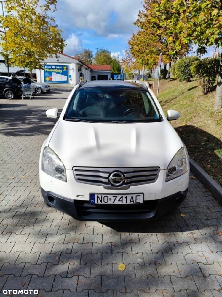Nissan Qashqai+2