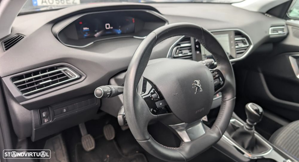 Peugeot 308 1.5 BlueHDi Style - 13