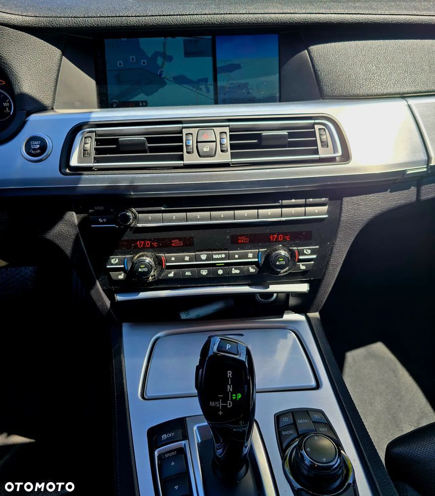 BMW Seria 7 730d - 14