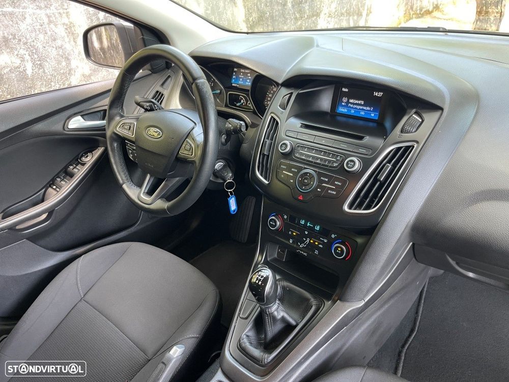 Ford Focus 1.0 SCTi Trend+ - 37