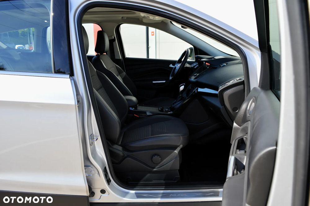 Ford Kuga 2.0 TDCi AWD Titanium - 11
