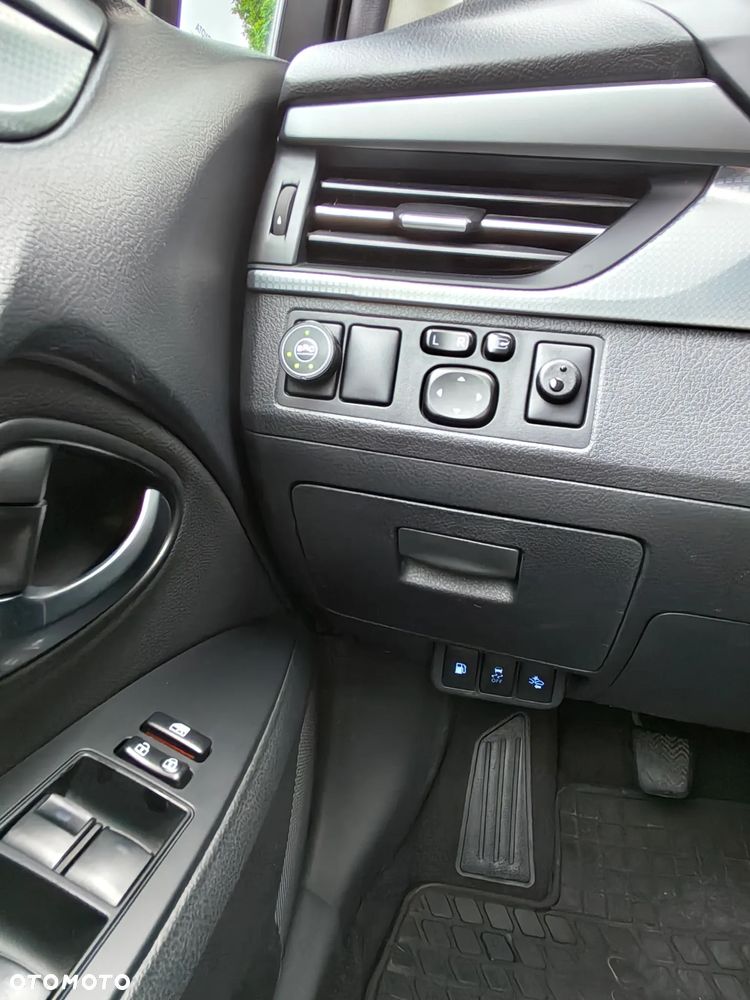 Toyota Avensis 1.8 Selection - 26