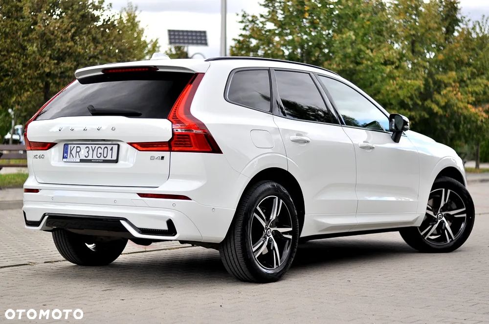 Volvo XC 60 B4 D AWD R-Design - 6
