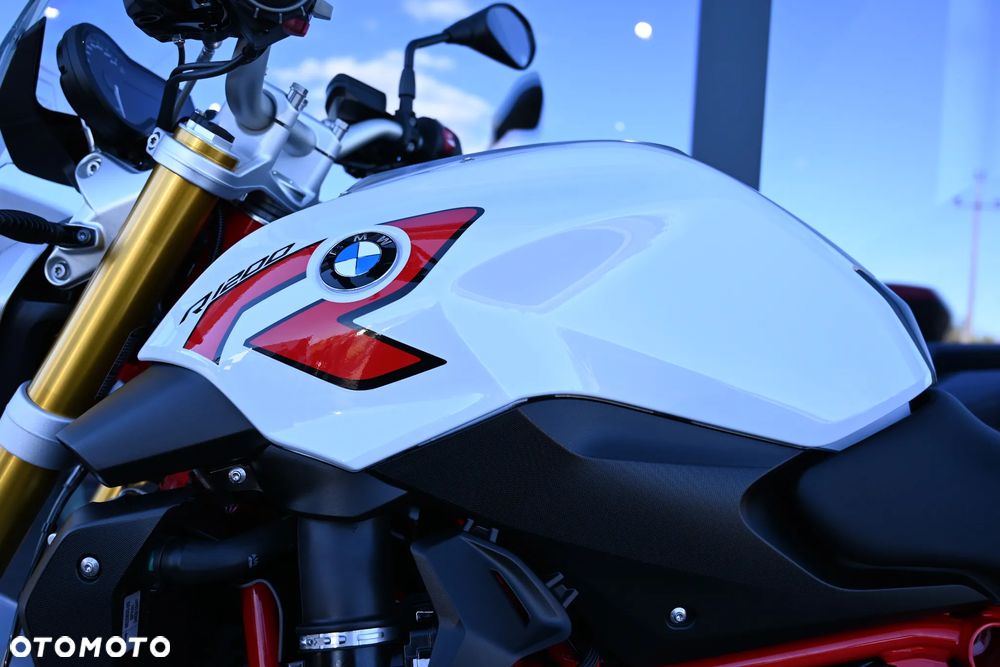 BMW R - 12